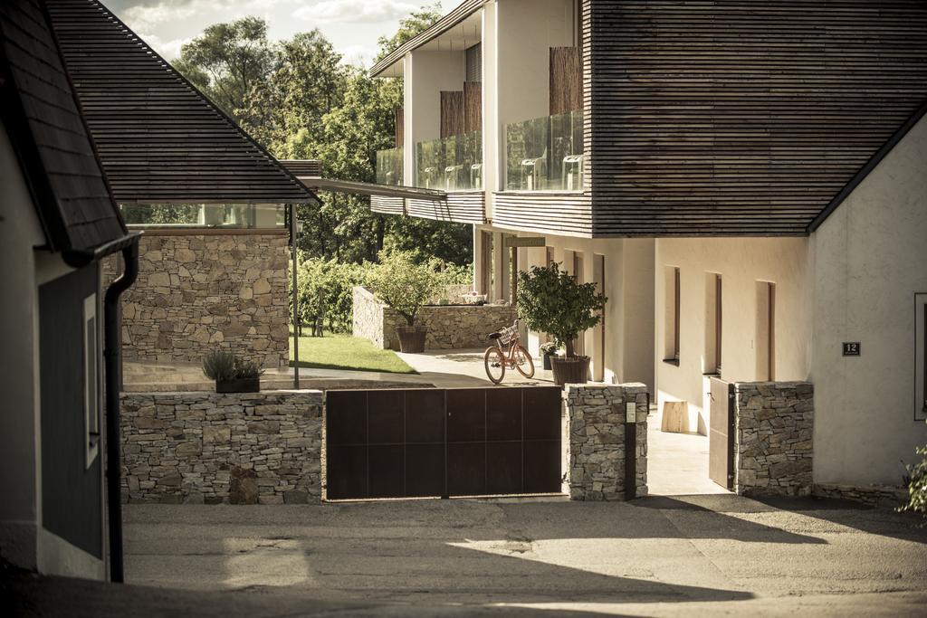 Malat Weingut Und Hotel Furth bei Gottweig Exterior photo